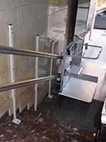 Plataforma salvaescaleras recta modelo Logic de Vertitec