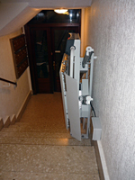 Plataforma salvaescaleras recta modelo Logic de Vertitec