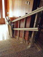 Plataforma salvaescaleras recta modelo Logic de Vertitec